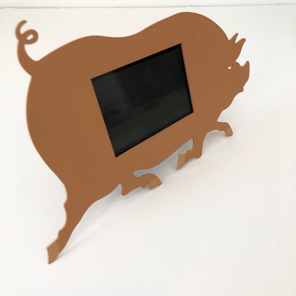 Winchester Metal Pig Picture Frame - Picture 2 of 6